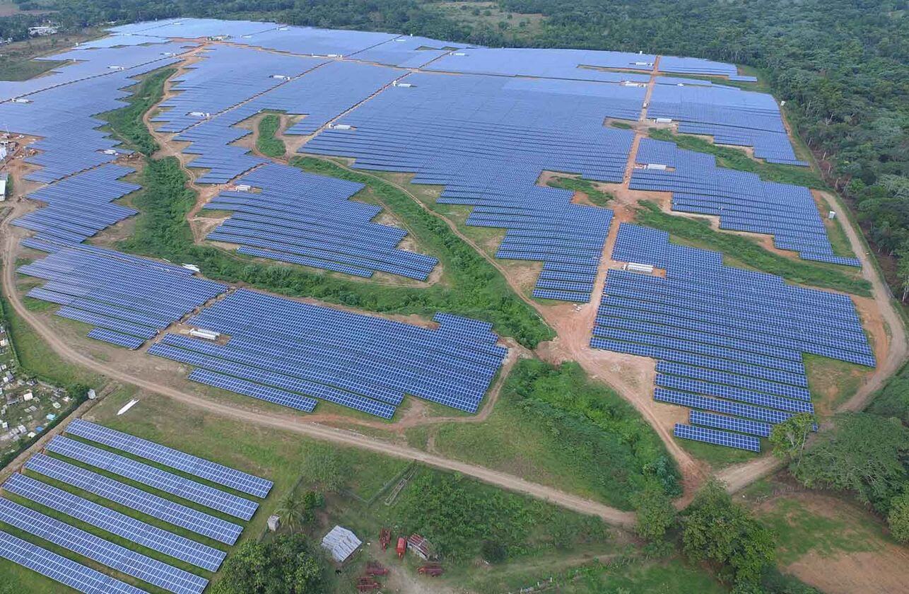Klimaschutzmaßnahme Solar-Energie in der Karibik